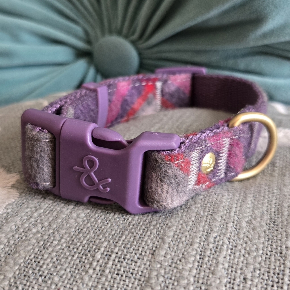 NWOT Bond & Co Tartan Fleece Dog Collar Purple Pink Gray S